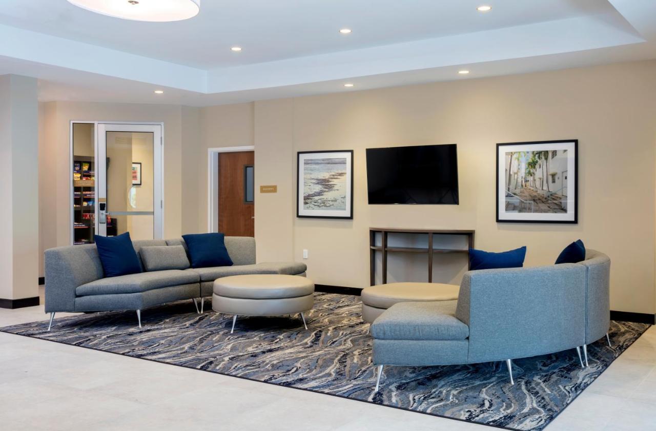 Candlewood Suites - Miami Exec Airport - Kendall By Ihg Country Walk Dış mekan fotoğraf