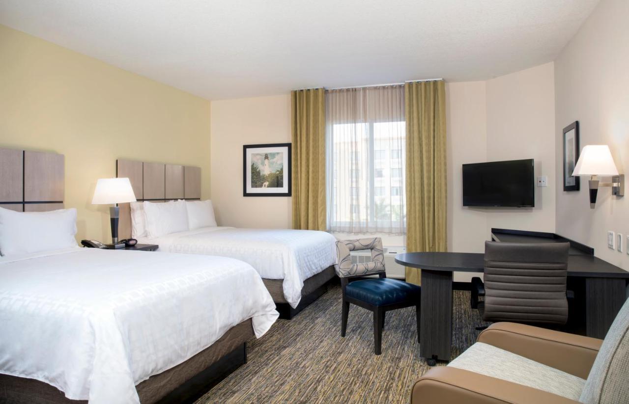 Candlewood Suites - Miami Exec Airport - Kendall By Ihg Country Walk Dış mekan fotoğraf